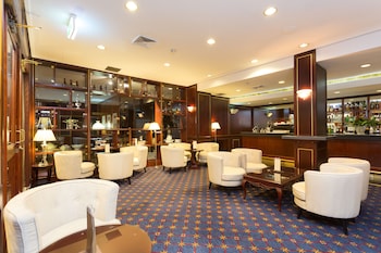 Hotel Lounge
