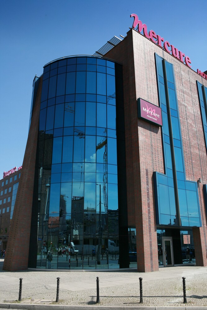 Hotel Front