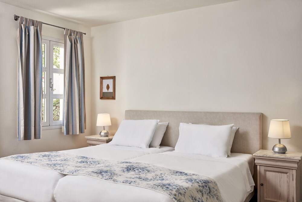 Zimmer (Familienapartment, 1 Schlafzimmer, eingeschränkter Meerblick)