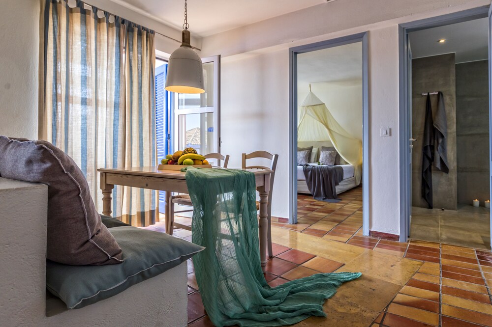 Zimmer (Superior-Apartment, 1 Schlafzimmer, eingeschränkter Meerblick (Family))