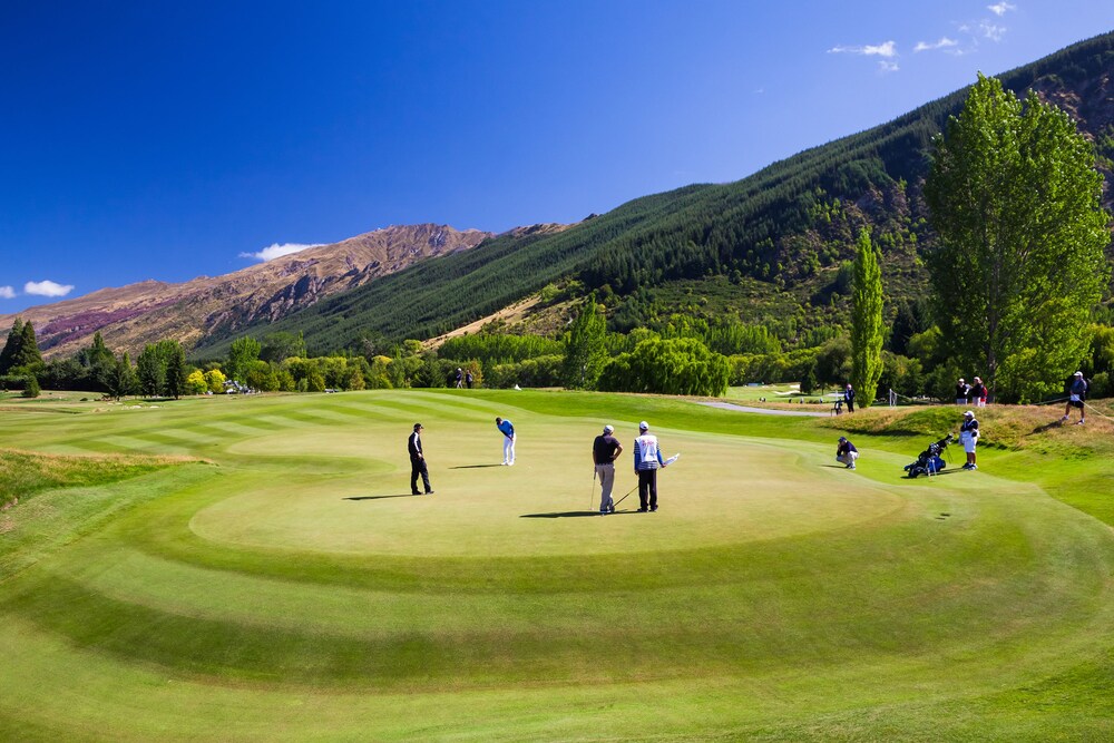 Golf