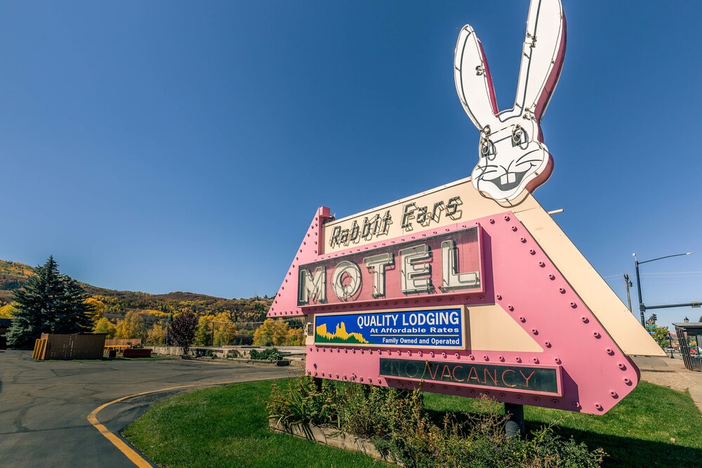 Exterior detail, Rabbit Ears Motel