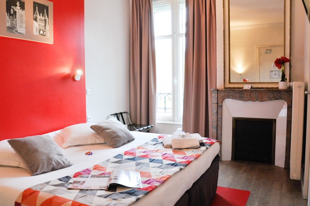 Guestroom
