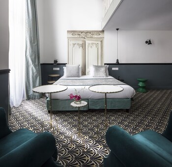 Guestroom