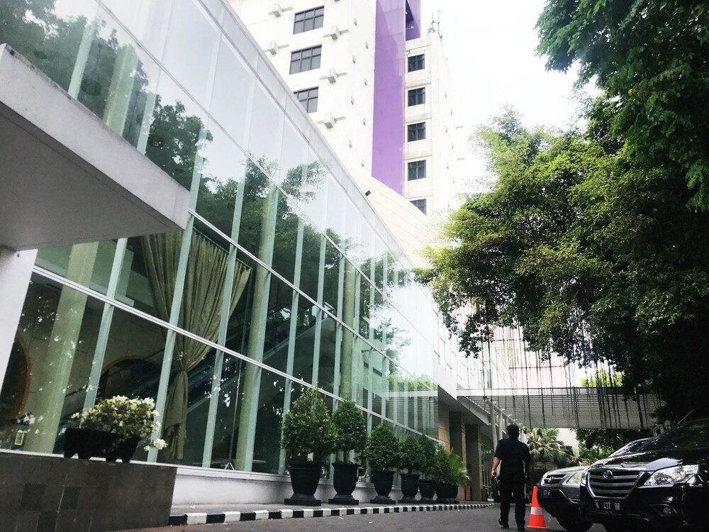 Hotel Front