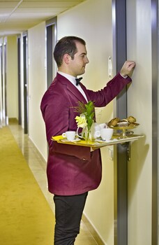Room Service - Dining