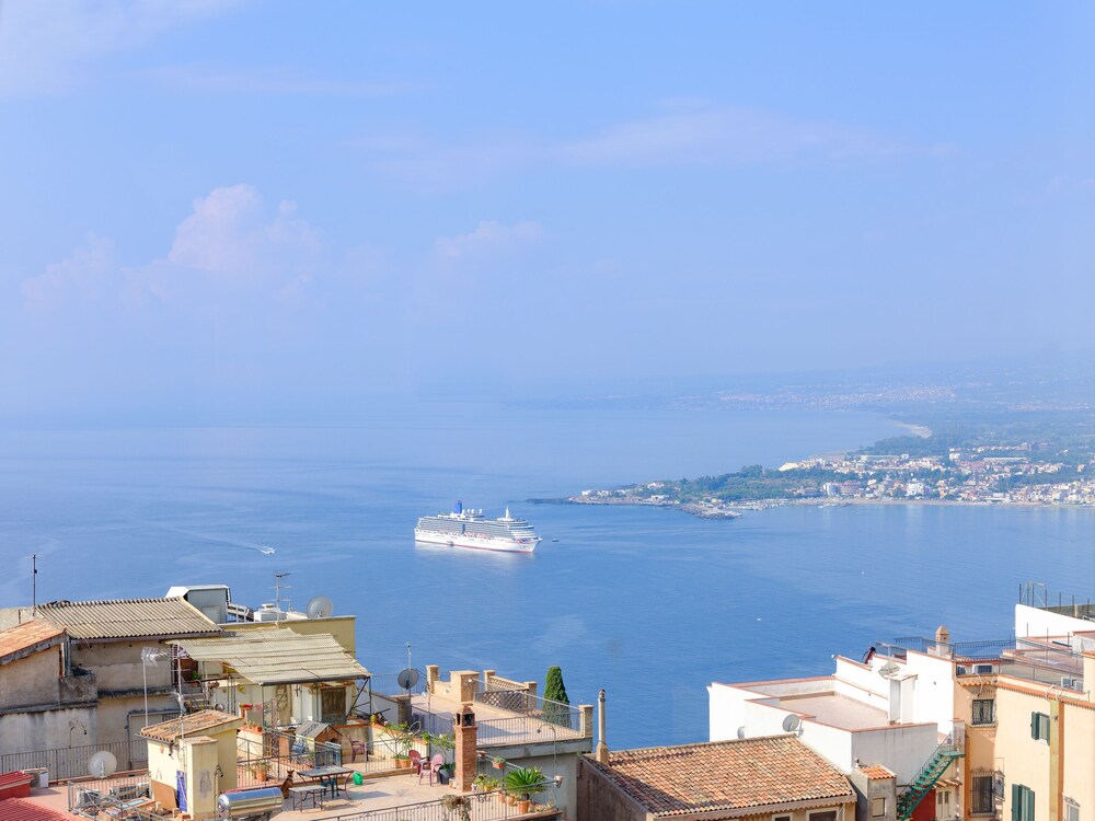 Vista spiaggia/mare