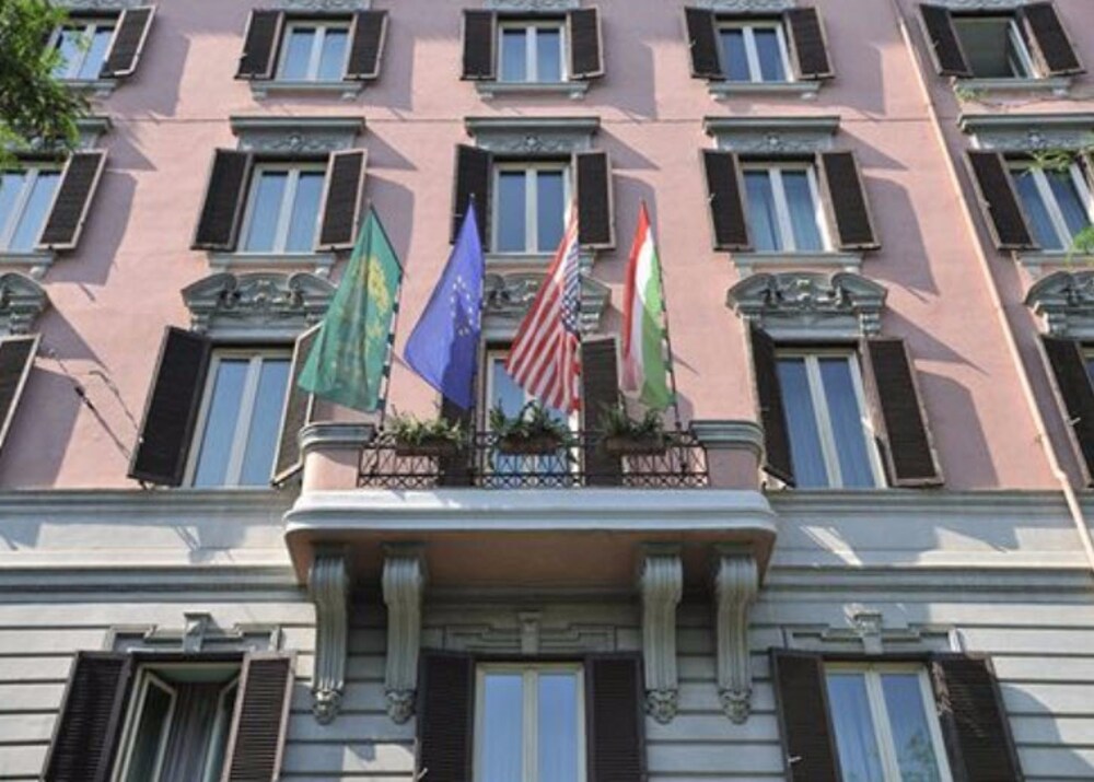 Hotel Front
