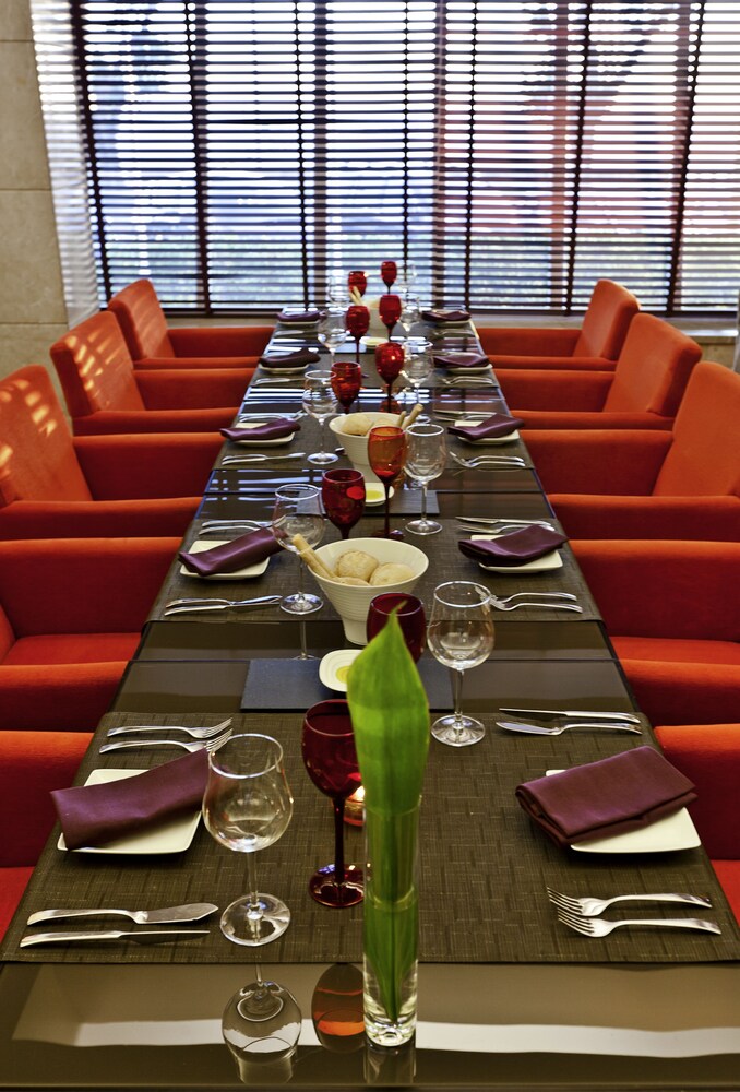 Hotel Lounge