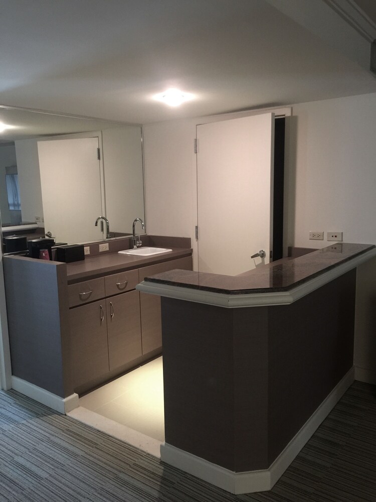 In-Room Kitchenette