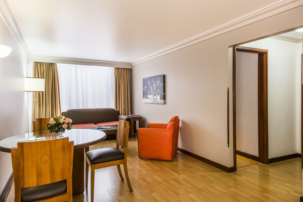 Premium Suite, 2 Bedrooms - Living Area