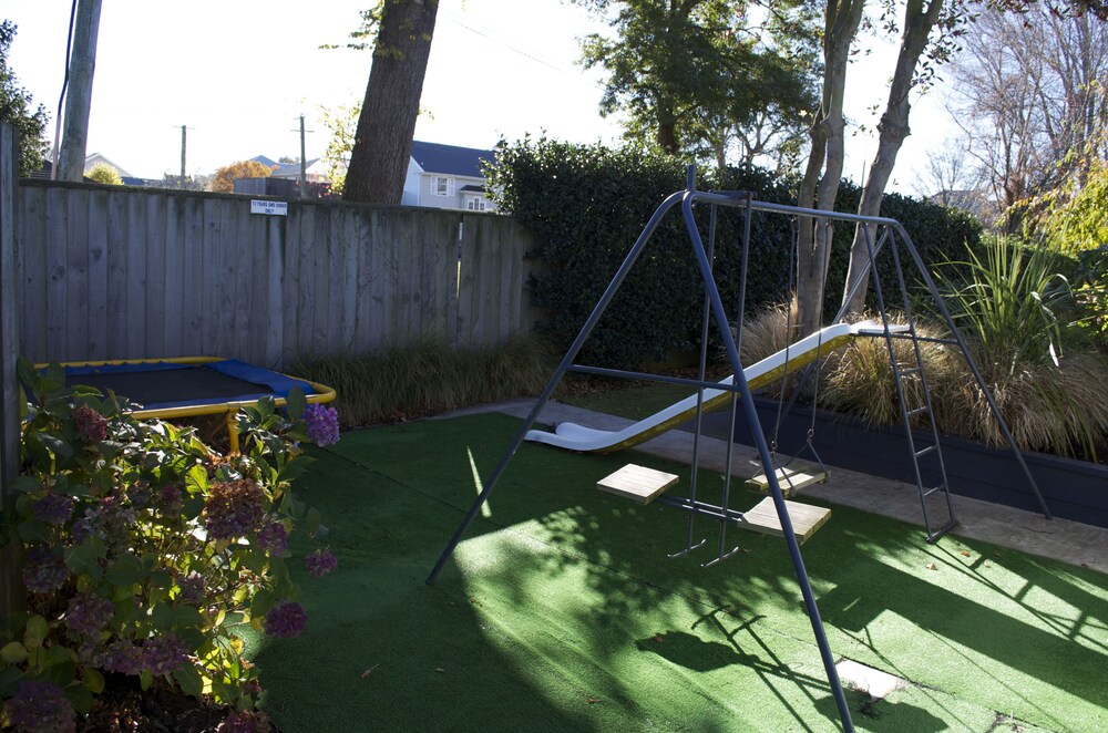 Childrens Play Area - Outdoor