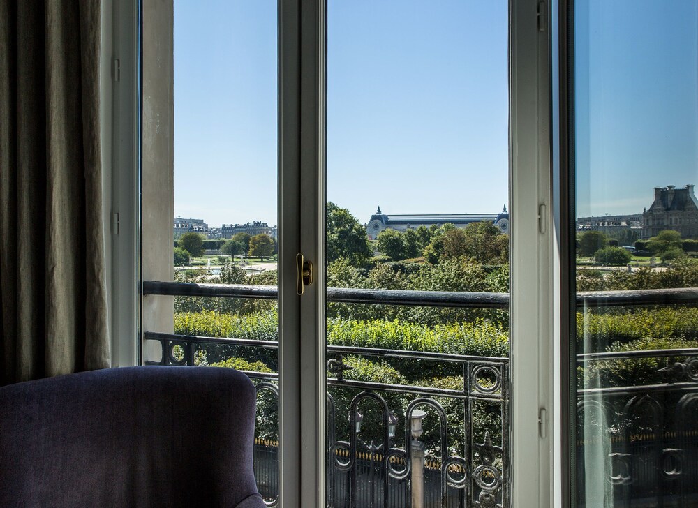 Guestroom View