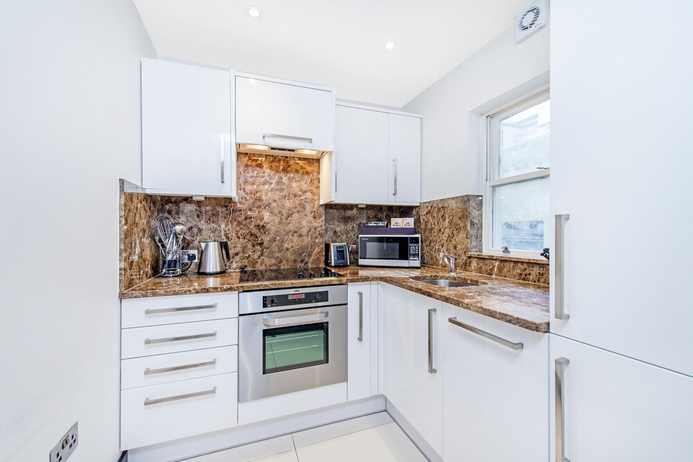 Studio - In-Room Kitchen