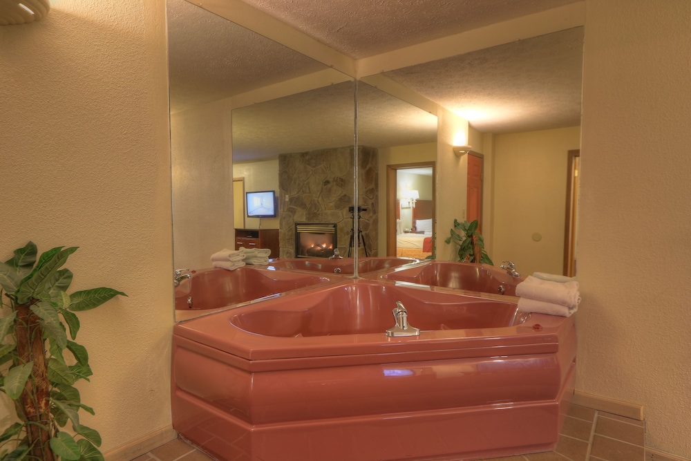 Jetted Tub