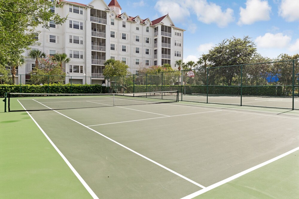 Tennis court, Grand Beach Resort