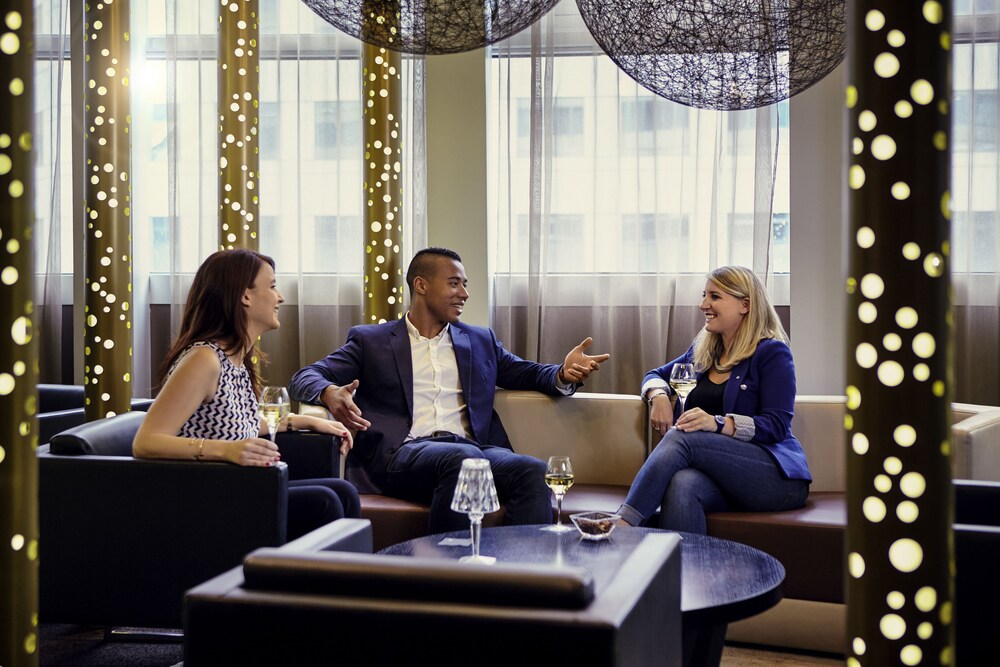 Hotel Lounge