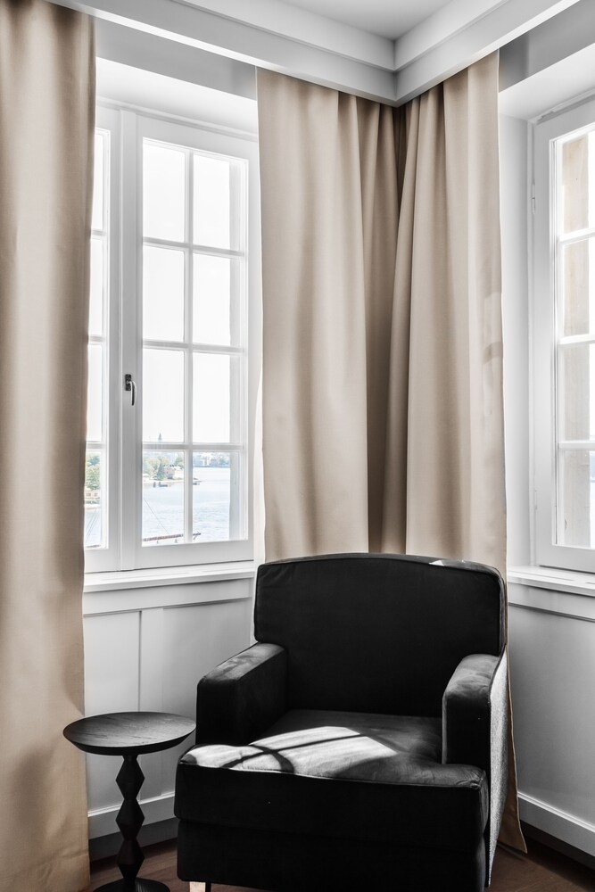 Guestroom View