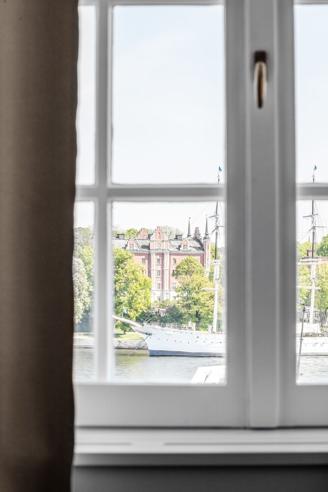 Guestroom View