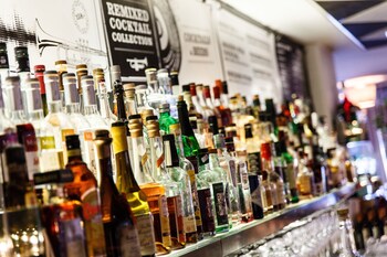 Hotel Bar