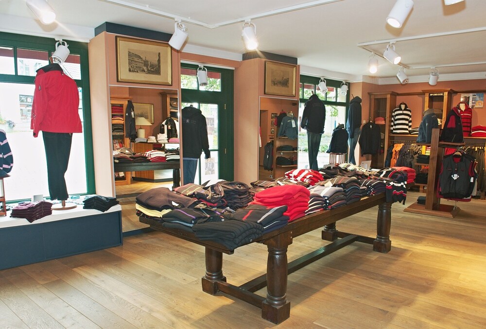 Gift Shop