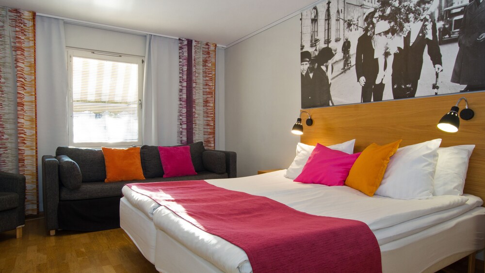 Guestroom
