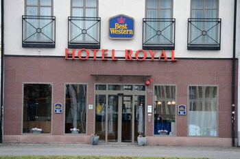 Hotel Front