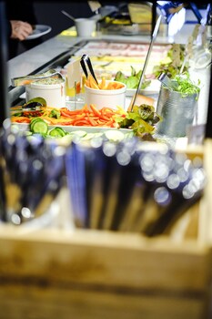 Food Court