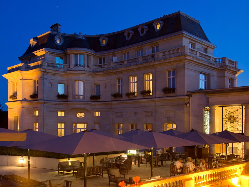 Hotel Front - Evening/Night
