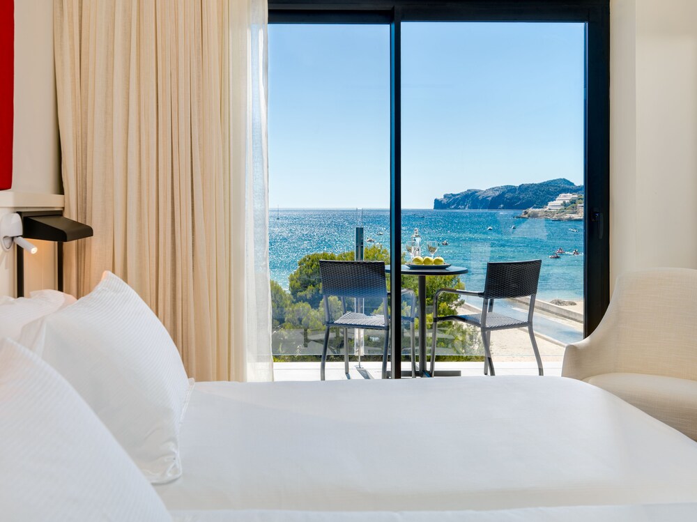 Guestroom View