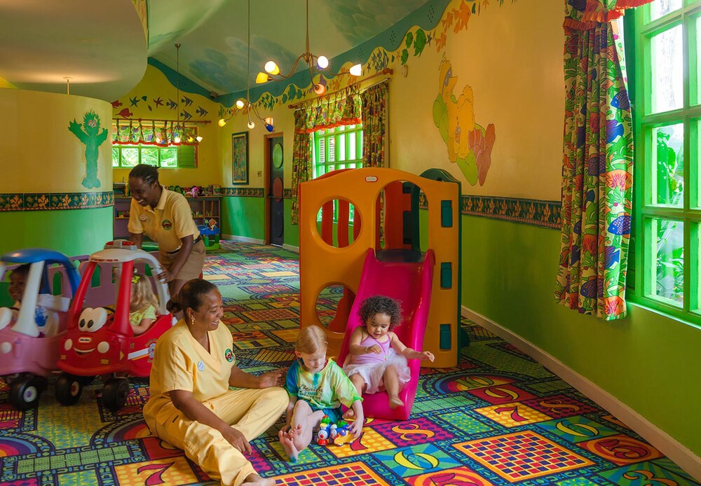 Childrens Play Area - Indoor