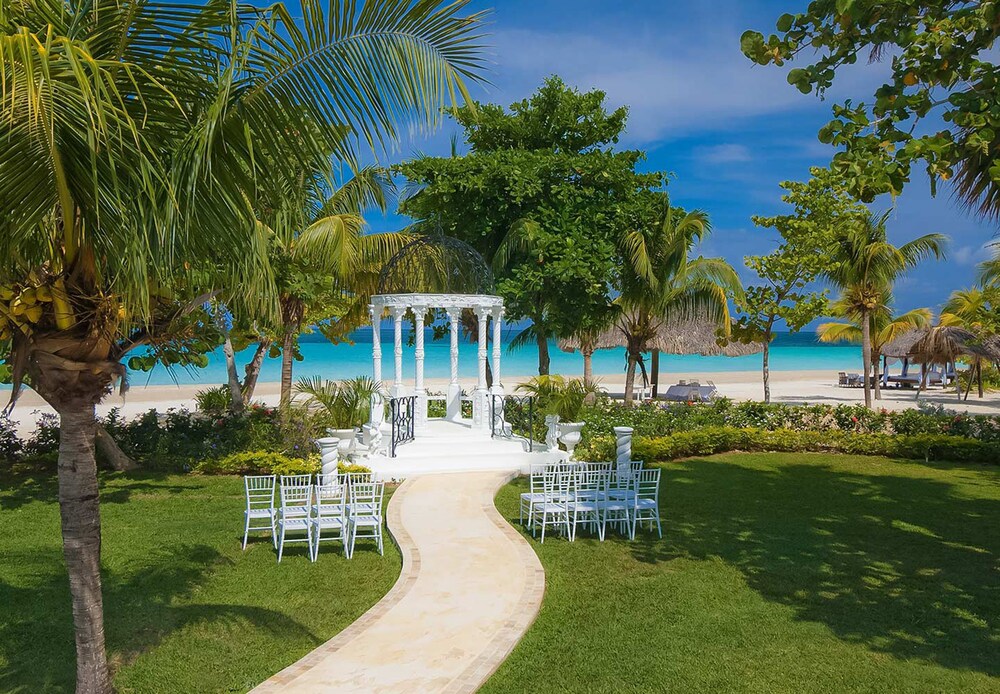 Outdoor Wedding Area