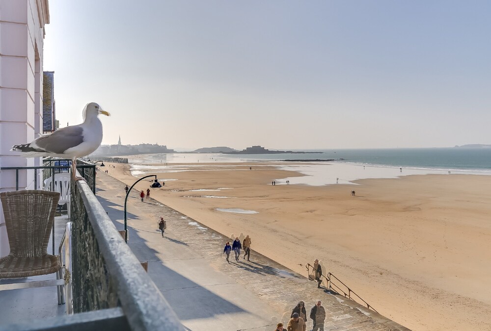 Beach/Ocean View