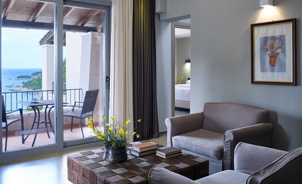 Double or Twin Room - Guestroom