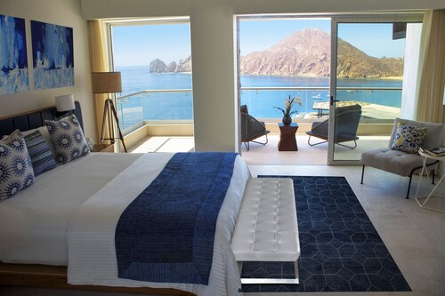 Cabo Villas Beach Resort & Spa