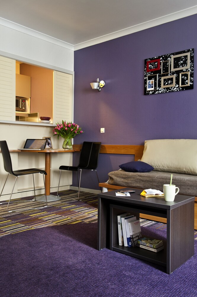 Apartment, 2 Double Beds (4 person) - Living Area