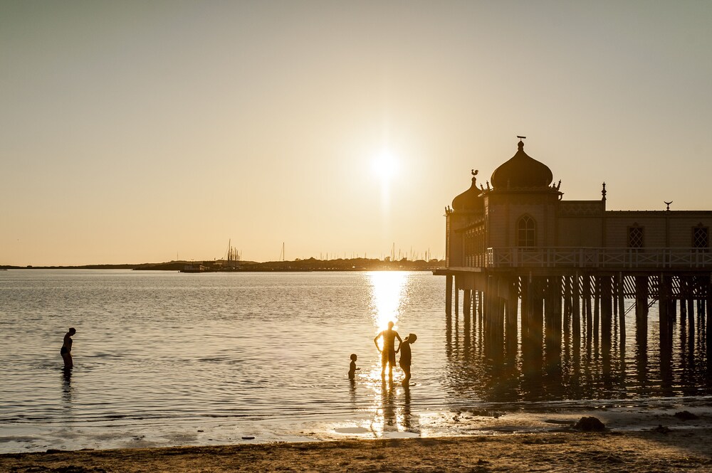Strand