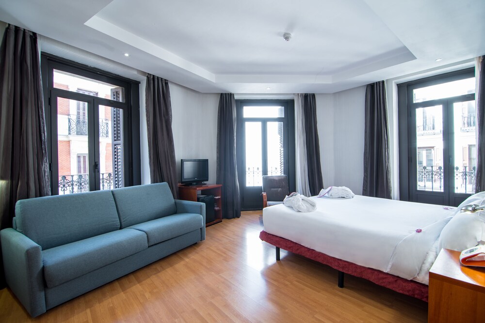 Guestroom