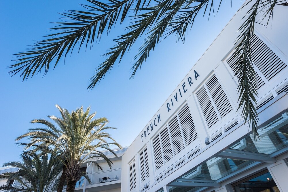 Hotel Front