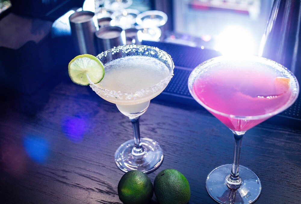 Hotel Bar