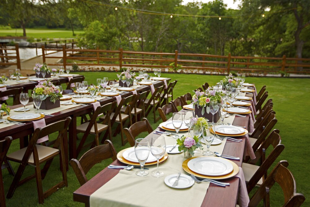 Outdoor Banquet Area