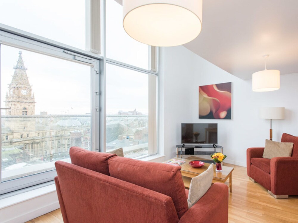 Superior Penthouse, 1 Bedroom, City View - Guestroom