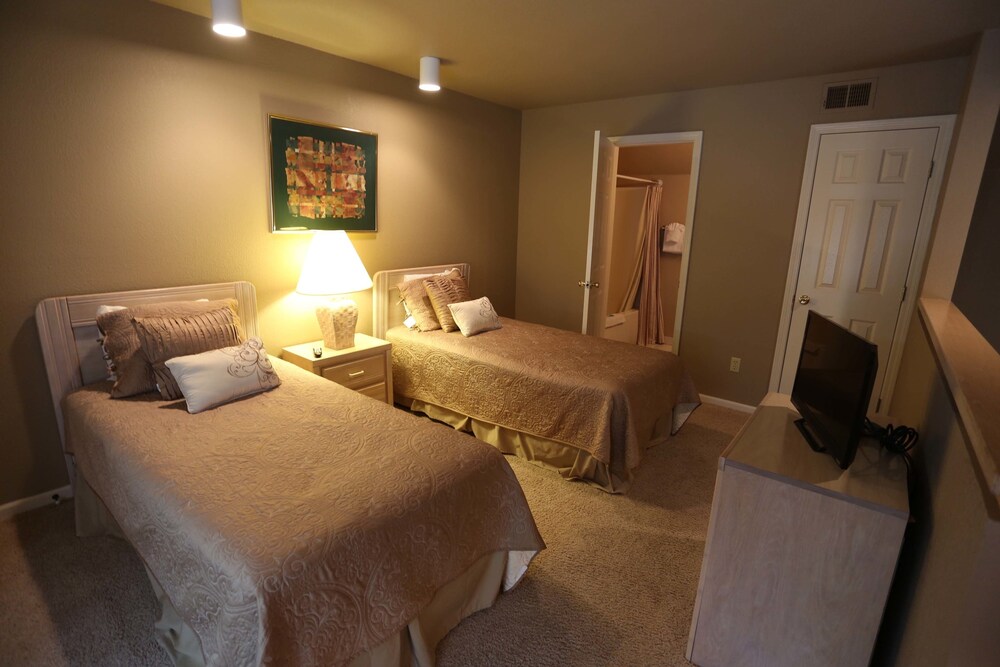 Condo, 3 Bedrooms (2/3 Bath - Loft) - Guestroom