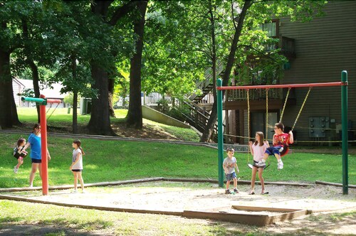 Childrens Play Area - Outdoor