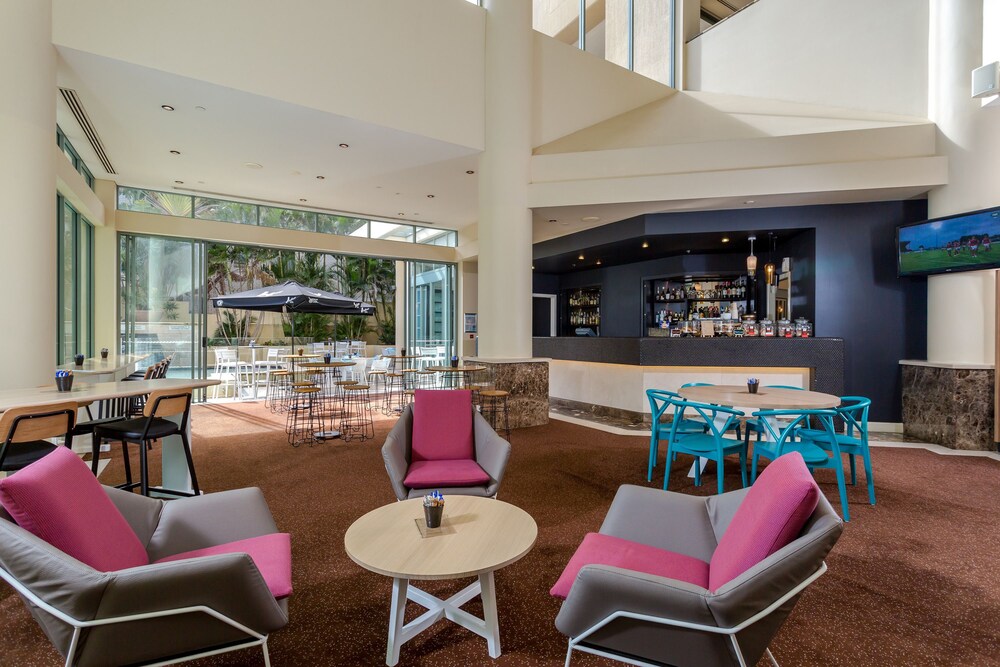 Hotel Bar