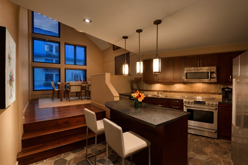 In-Room Kitchen