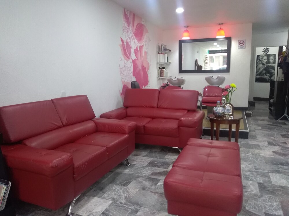 Nail Salon