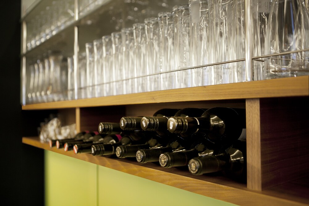Hotel Lounge