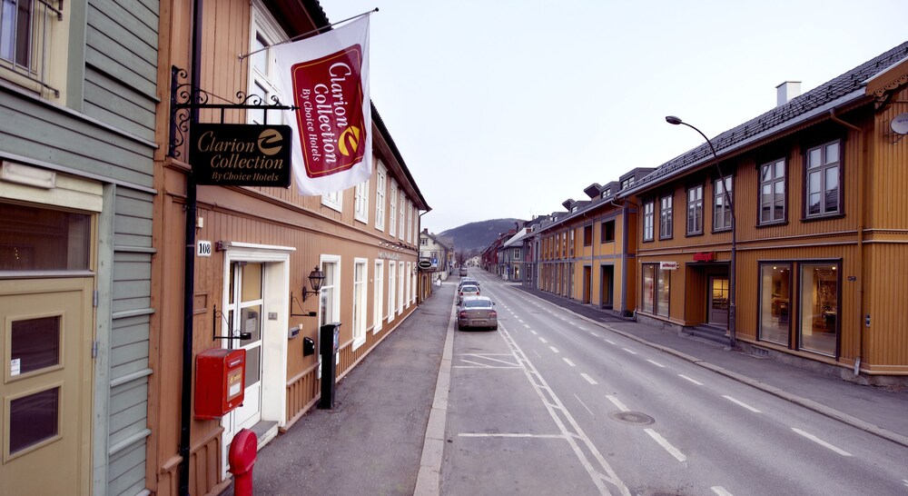 Hotel Front