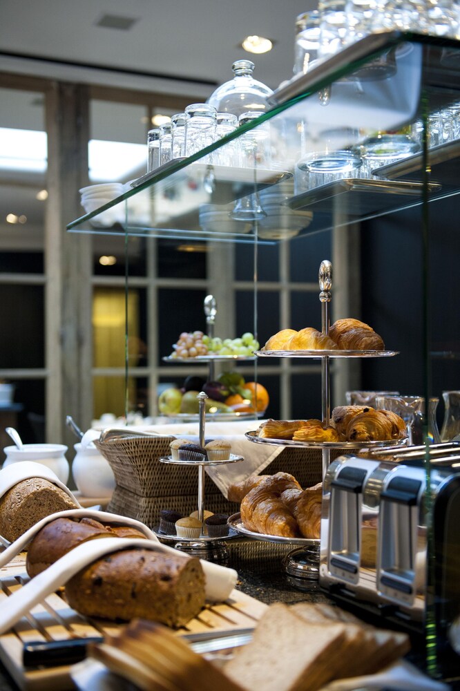 Salle de petit-déjeuner